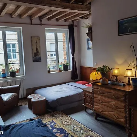 Centre à 1500m Gare à 500m