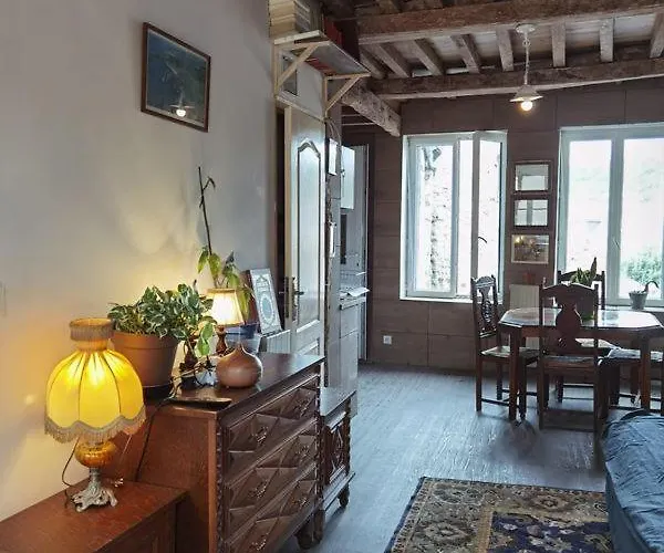 Centre à 1500m Gare à 500m *