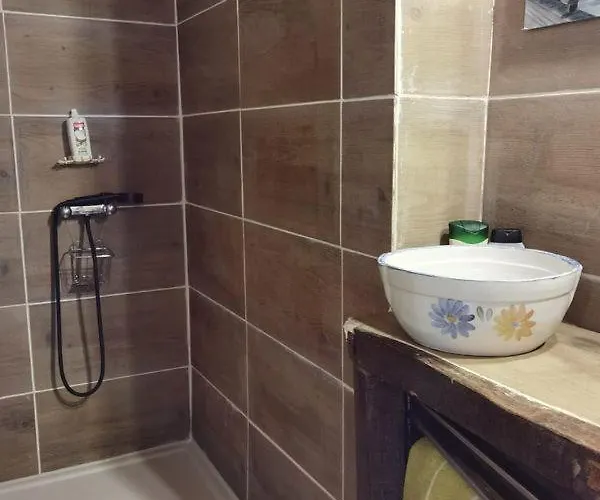 Centre à 1500m Gare à 500m Appartement *