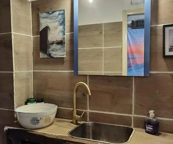 Centre à 1500m Gare à 500m * Fécamp